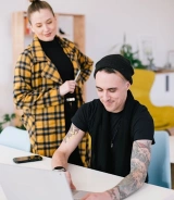 team-collaboration-in-office